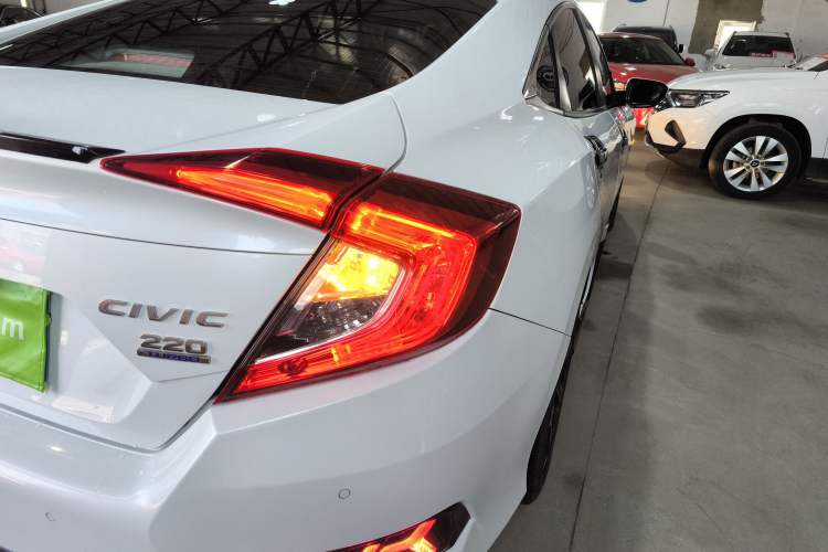 Used Honda Civic 2019 220TURBO CVT Dynamic Edition China VI Emission Standard