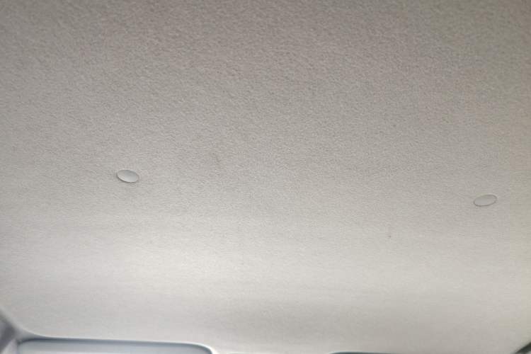 Used Toyota YARiS L Zhi Xuan 2015 1.5E Automatic Charm Edition
