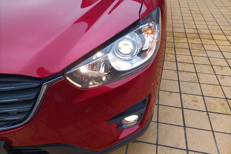 Used Mazda CX-5 2015 2.0L Automatic Two-Wheel Drive Urban Version Left Front Headlight