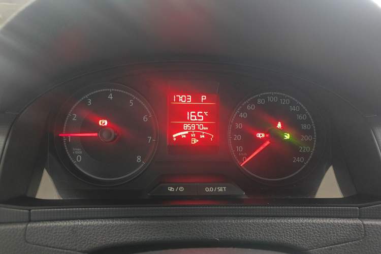 Used Volkswagen Santana 2019 1.5L Automatic Fashion Edition China VI Instrument Cluster