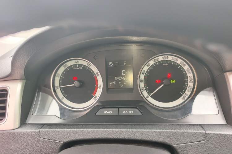Used Skoda Rapid 2018 1.6L Automatic Comfort Edition Instrument Cluster
