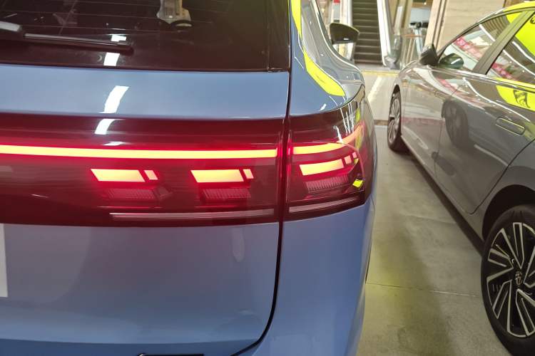 Used Volkswagen Tiguan L 2024 PRO 380TSI Four-Wheel Drive R-Line Prestige Edition
