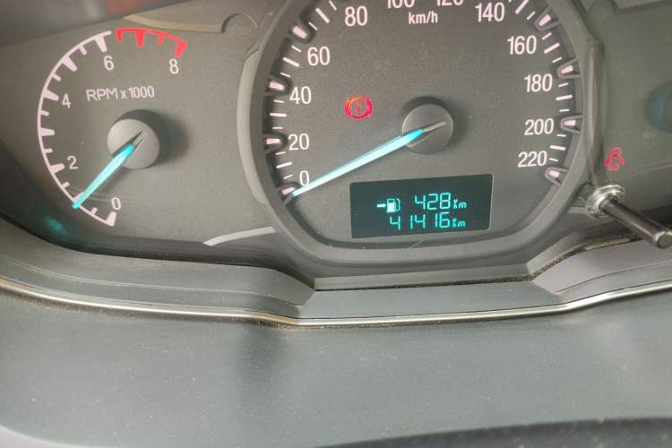 Used Ford Escort 2015 1.5L Manual Comfort Model
