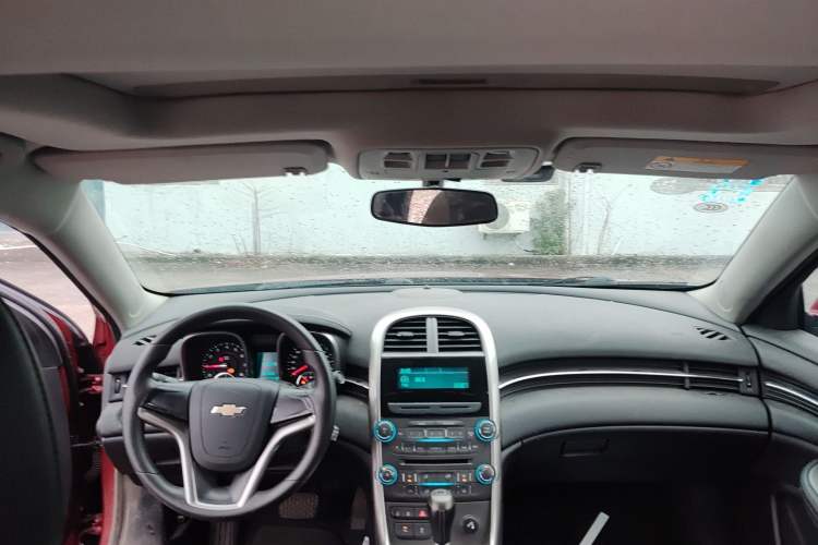 Used Chevrolet Malibu 2013 1.6T Automatic Comfort Edition Headliner