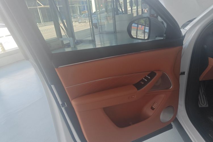 Used Hima AITO M8 2025 Extended-Range Max+ Version 53.4 kWh 5-Seater Edition