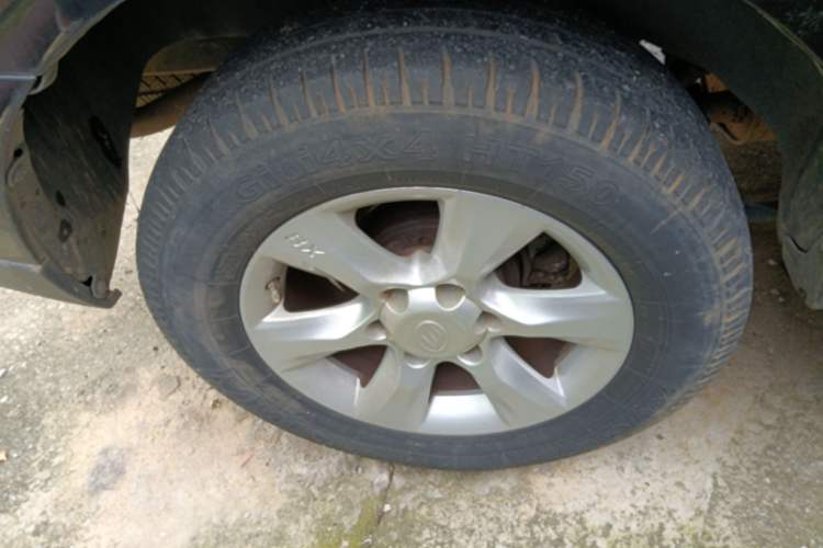 Used Land X8 2017 2.0T Gasoline 4x2 Luxury Edition Right Rear Wheel Hub