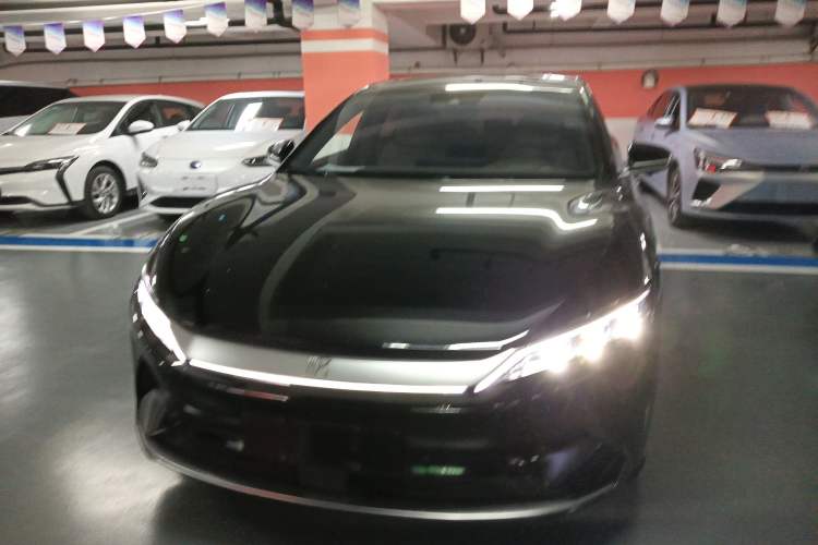 Used BYD Han 2020 EV Long-Range Luxury Model
