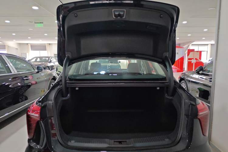 Used Hongqi H5 PHEV 2025 170 Super Hybrid Version
