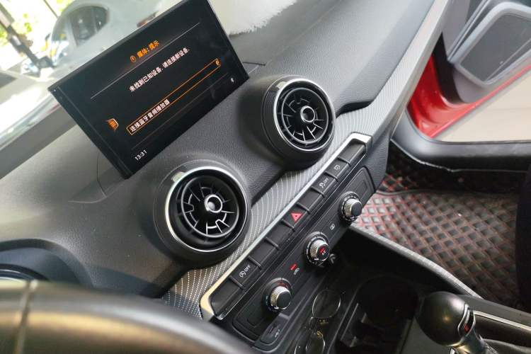 Used Audi Q2L 2018 35 TFSI Launch Exclusive Edition China VI