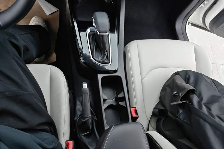 Used Ford Escort 2021 1.5L Automatic Diamond Edition
