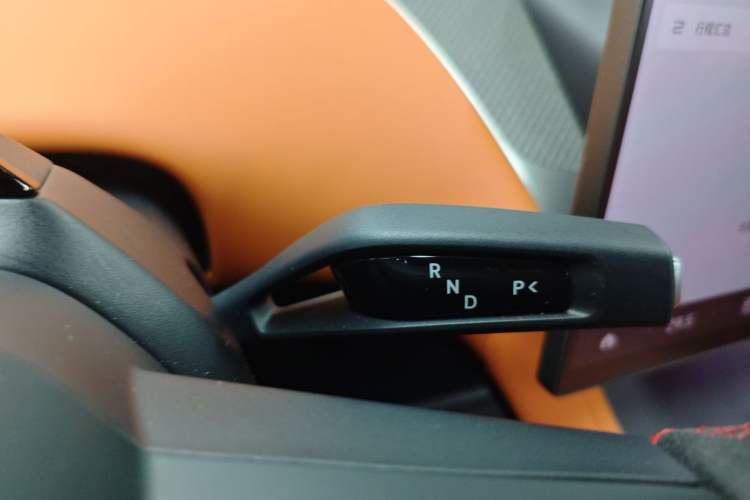 Used Xiaomi Auto YU7 2025 Ultra-Long Range High-Performance All-Wheel-Drive Max Edition
