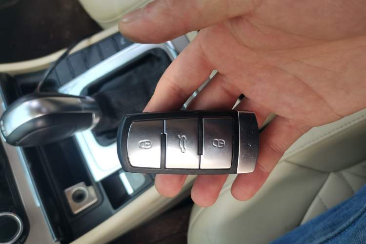 Used Volkswagen Magotan 2012 Revised Version 1.8TSI Leading Edition