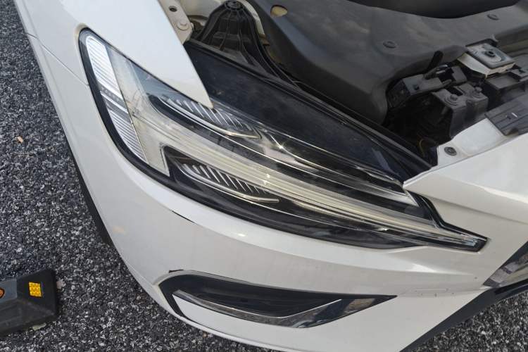 Used Volvo S60 2020 T4 Zhiyi Luxury Edition
