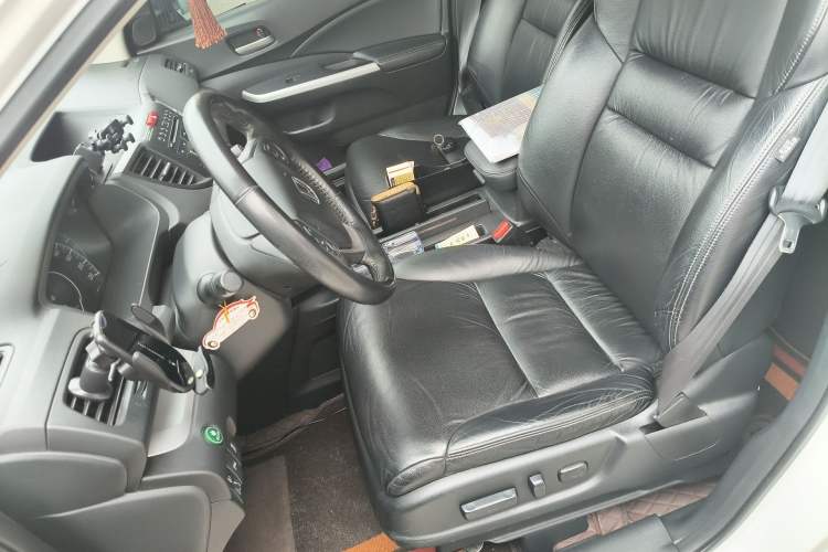 Used Honda CR-V 2013 2.4L four-wheel drive luxury version
