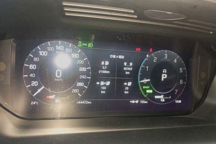 Used Land Rover Discovery Sport New Energy 2022 Facelifted P300e Plug-in Hybrid Electric Version Instrument Cluster