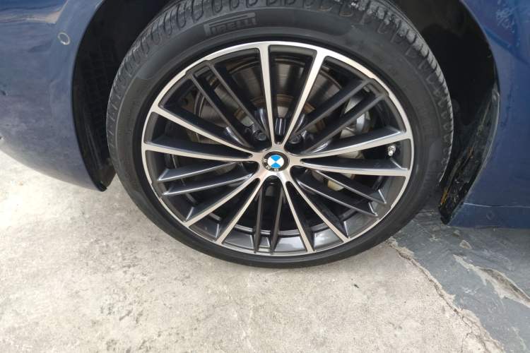 Used BMW 5 Series 2022 Restyled 530Li Leading Edition M Sport Package
