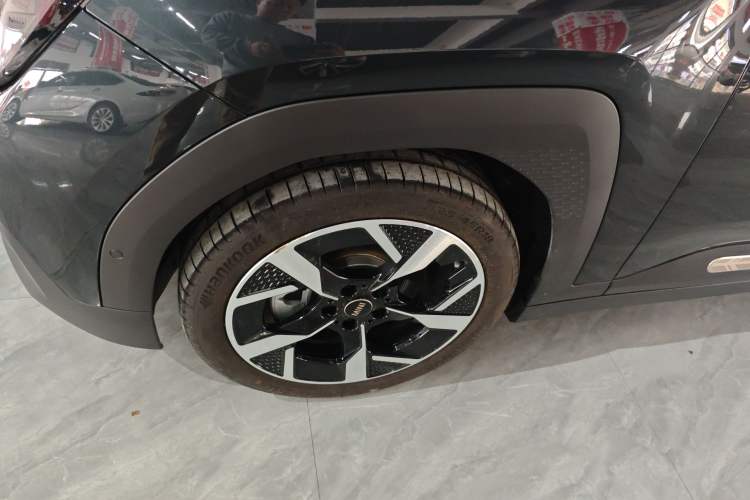 Used MINI Electric ACEMAN 2024 E Classic Edition Left Front Wheel Hub