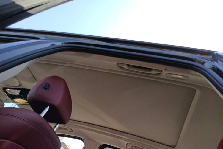 Used BMW iX3 2022 Leading Model Headliner