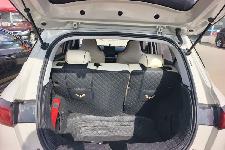 Used Wuling Bingo PLUS 2024 330 km Range Five-Seater Version