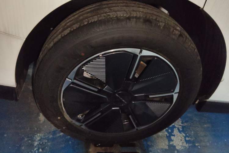 Used SAIC MAXUS Dajia 7 2024 Revised Version Super Hybrid Long-Range Edition Enjoyment Version Exterior 5