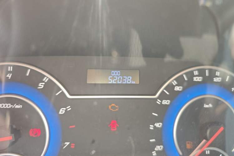 Used Haima V70 2016 2.0L Manual - Enjoyment Version 6 Seats