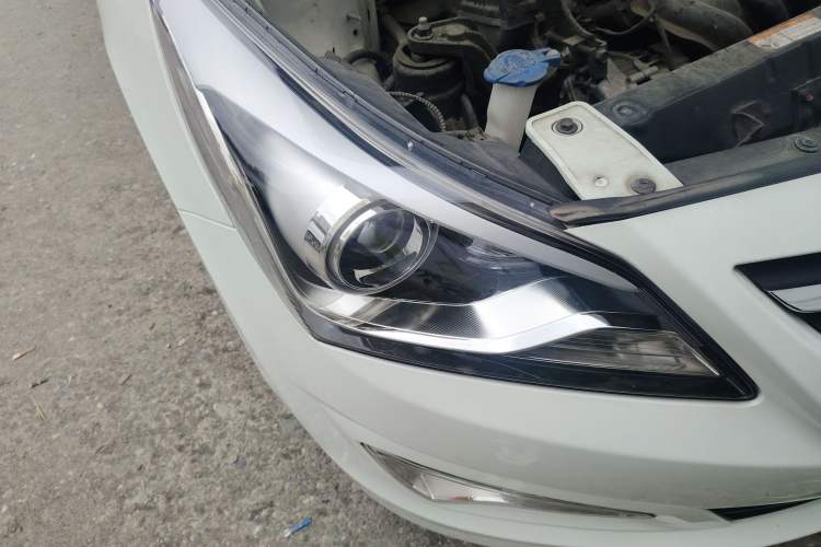 Used Hyundai Verna (older generation) 2016 1.4L Automatic Leading-Edge GLX
