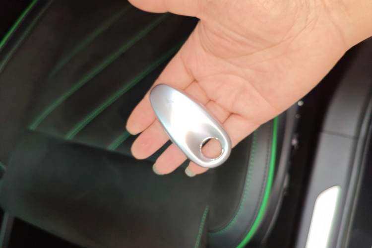 Used VOYAH FREE 2025 318 259 km All-Wheel-Drive Exploration Edition