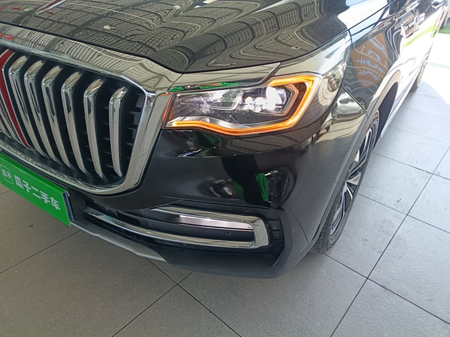 Hongqi HS7 2022 3.0T Automatic All-Wheel Drive ZhiLian Flagship Edition Five Seats — снимка 8