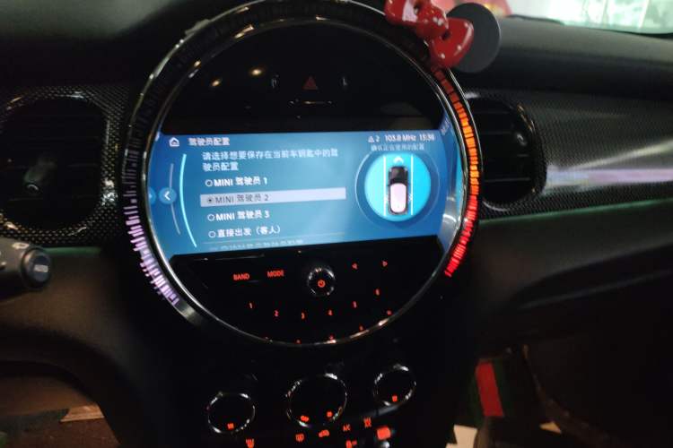 Used MINI MINI 2022 2.0T COOPER S Classic Edition Five-Door Version