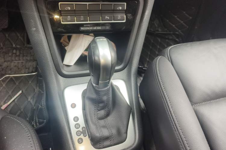 Used Volkswagen Sharan 2016 380TSI Luxury 7-Seater
