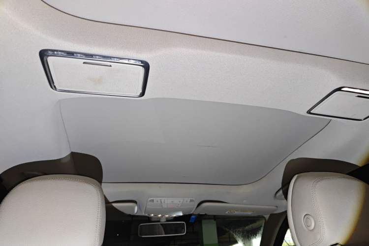 Used Mercedes-Benz E-Class 2019 E 300 L Sport Luxury Edition
