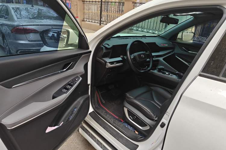 Used CHANGAN CS75 PLUS 2022 Second-Generation 2.0T Automatic Prestige Model Driver Seat