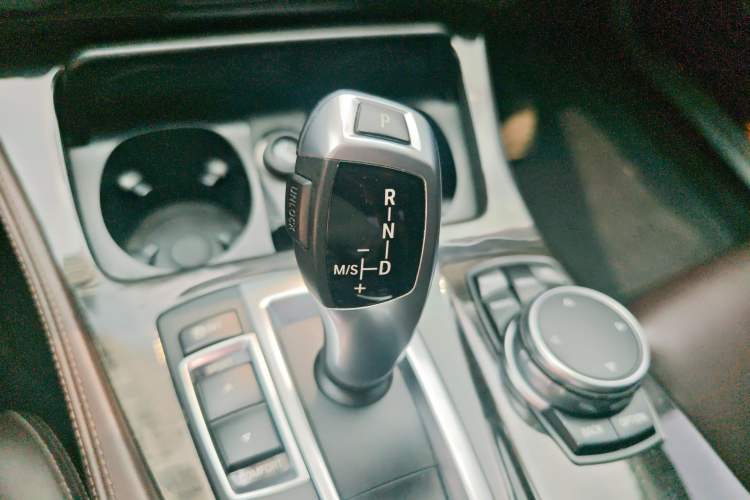 Used BMW 5 Series New Energy 2015 530Le Gear Lever