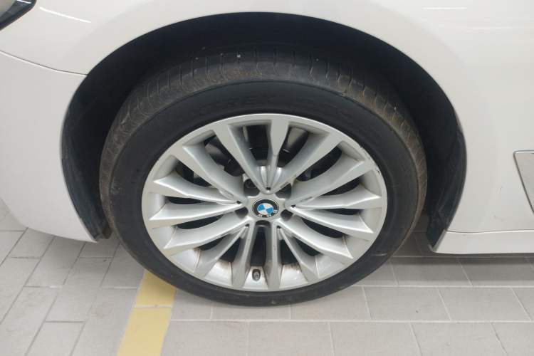 Used BMW 5 Series 2022 Second Facelift 525Li Luxury Package