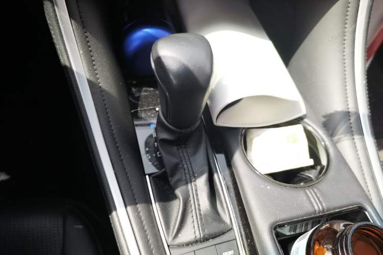 Used Toyota Avalon 2023 Dual-Engine 2.5L Luxury Edition