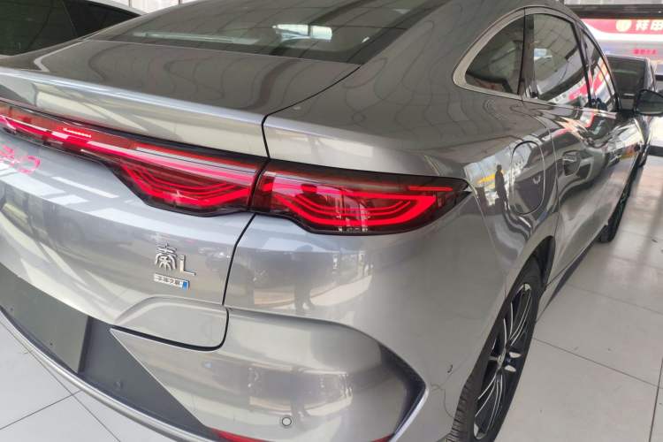 Used BYD Qin L 2025 EV 545KM Excellence Edition Right Rear Taillight