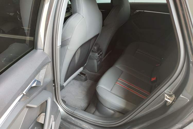 Used Audi A3 2024 Sportback 35 TFSI Fashionable Sports Model
