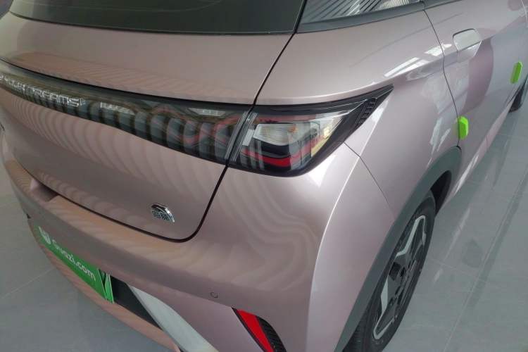 Used BYD Dolphin 2021 405 km Fashion Edition