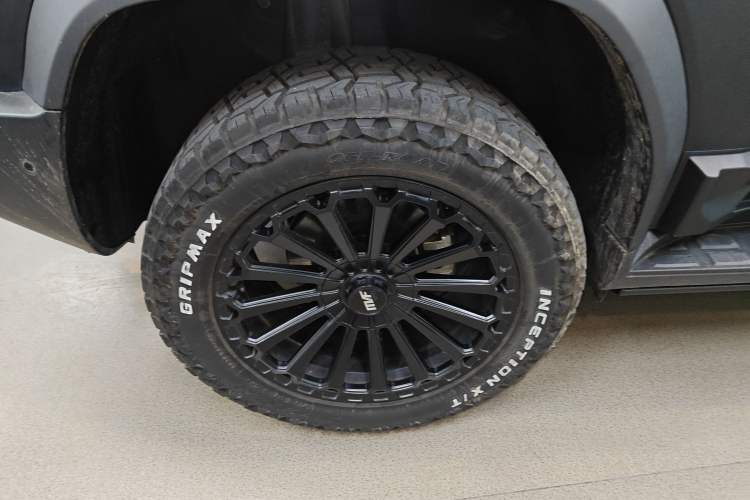 Used JETOUR Traveler 2023 2.0T All-Wheel Drive CrossPRO+ Exterior 5