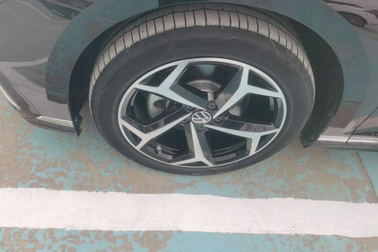 Used Volkswagen Magotan 2023 2 Million Units Commemorative Edition 330TSI DSG Luxury Version