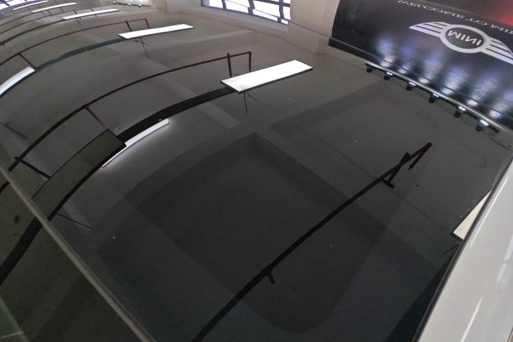 Used Avatr 11 2023 HarmonyOS Version Smart Enjoyment Upgrade Model 90-Degree Rear-Wheel Drive Edition Roof