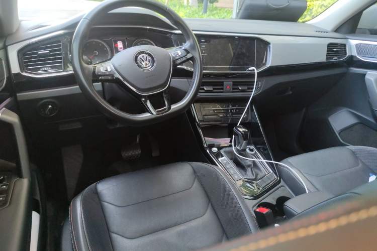 Used Volkswagen Tayron 2020 330TSI Two-Wheel Drive Luxury Smart Connectivity Version