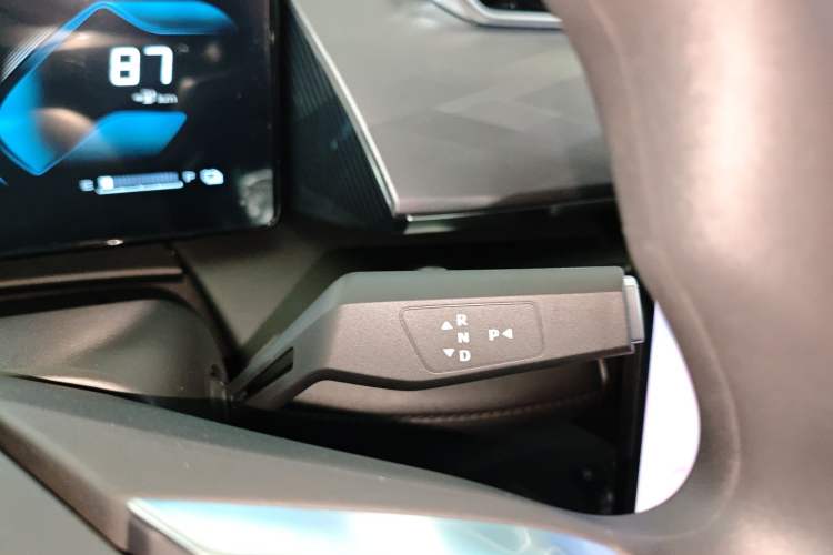 Used Dongfeng Aeolus SKY EV01 2025 530 km AIR Elite Edition
