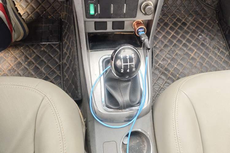 Used Geely Auto Classic Emgrand 2013 Sedan 1.5L Manual Entry-Level Model