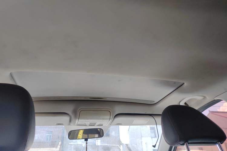 Used FAW Senya R7 2016 1.6L Manual Smart Version
