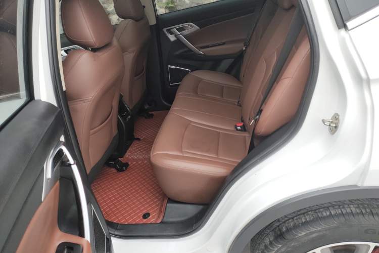 Used Geely Auto Emgrand X7 Sport 2021 1.8TD DCT Two-Wheel Drive Asian Games Edition
