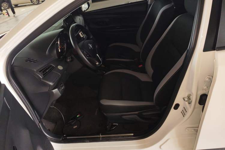 Used Toyota YARiS L Zhi Xuan 2022 X-Trail 1.5L CVT Leading PLUS Edition