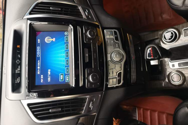 Used Haval H9 2015 2.0T Four-Wheel Drive Luxury 7-Seater
