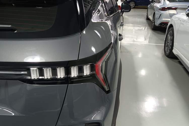 Used Lynk & Co 06 2023 Remix 1.5T Dynamic Halo