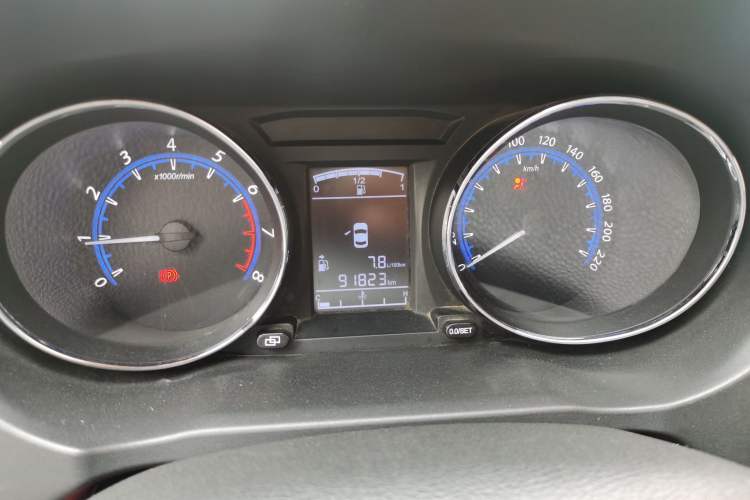 Used FORTHING S500 2016 1.5L Manual Luxury Model
